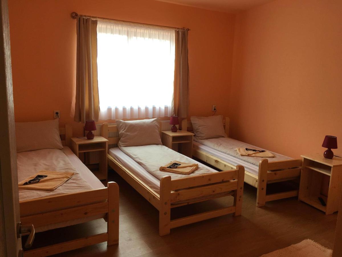 Bicsak Apartman Διαμέρισμα Joseni Εξωτερικό φωτογραφία