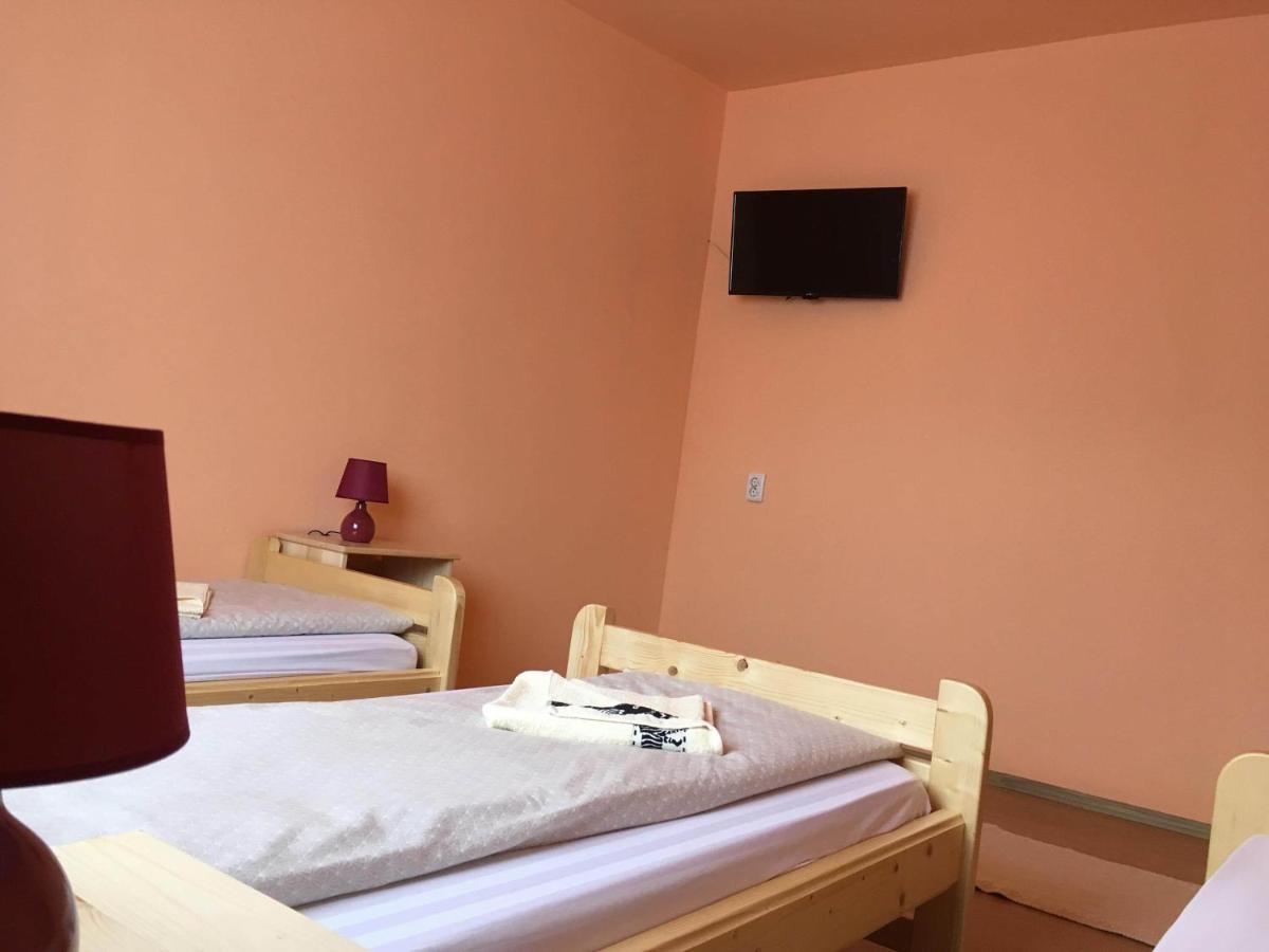 Bicsak Apartman Διαμέρισμα Joseni Εξωτερικό φωτογραφία